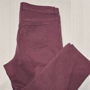 Gloria Vanderbilt Ladies' Cropped ankle jeans Maroon in size 18/ 36" waist
